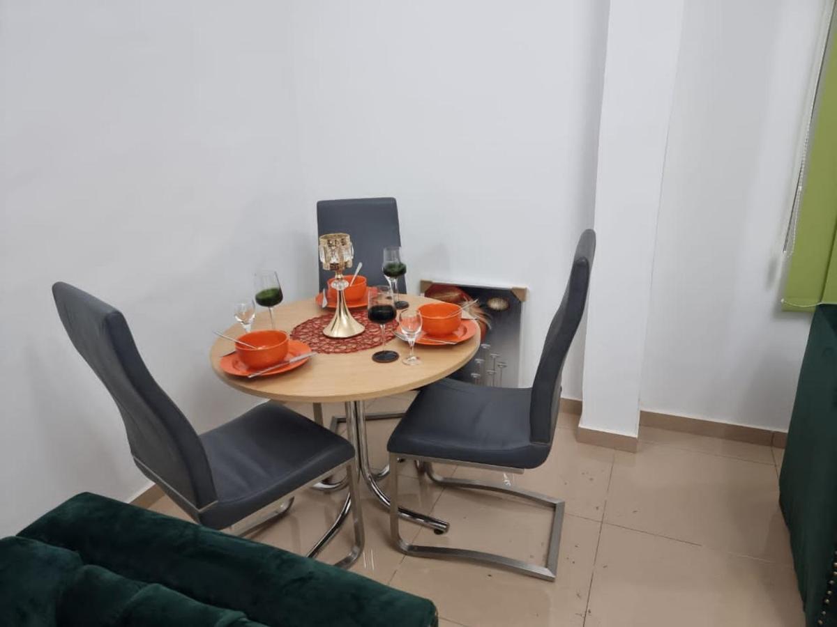 Baobab Lodge Douala Esterno foto