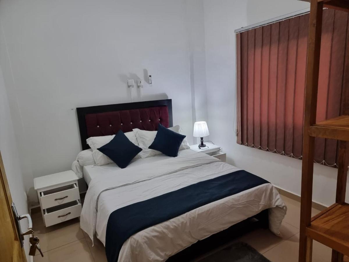 Baobab Lodge Douala Esterno foto